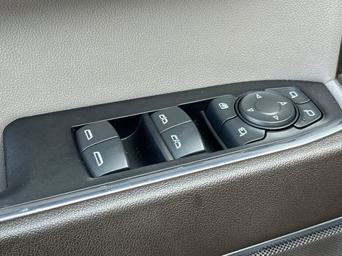 Used 2022 Chevrolet Silverado 1500 LTZ w/ LTZ Premium Package image 14