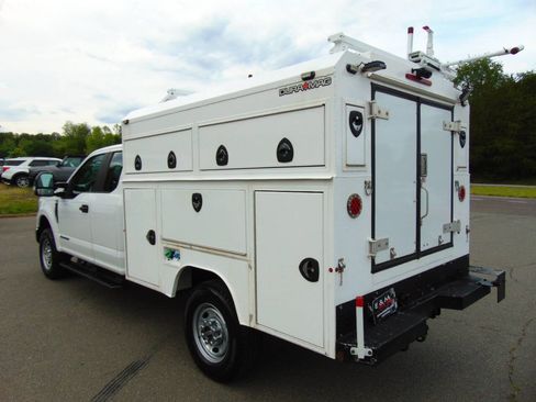 Used 2020 Ford F250 XL w/ Power Equipment Group AWD/4WD image 61