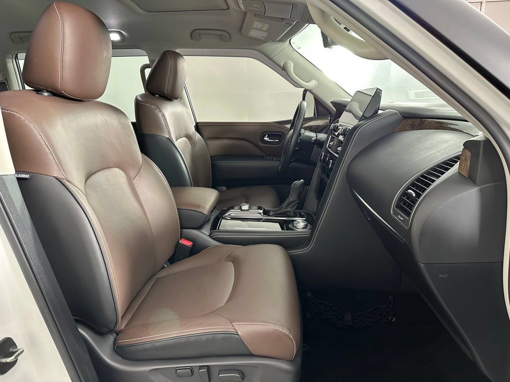 Used 2023 INFINITI QX80 Premium Select w/ Cargo Package AWD/4WD image 22
