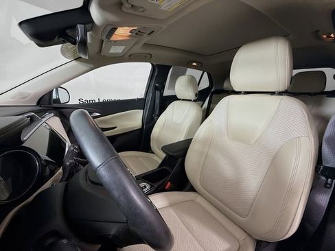 Used 2023 Buick Encore GX Essence w/ Experience Buick Package image 21