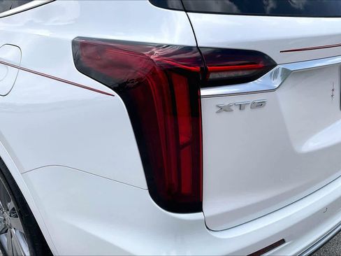 Used 2024 Cadillac XT6 Premium Luxury w/ LPO, Floor Liner Package FWD image 29