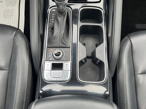 Used 2021 Kia Telluride EX AWD/4WD image 18