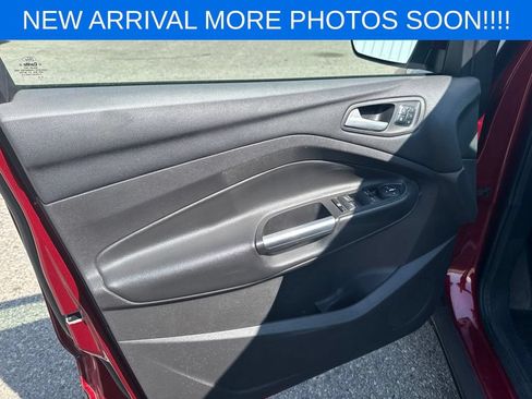 Used 2015 Ford Escape Titanium AWD/4WD image 14