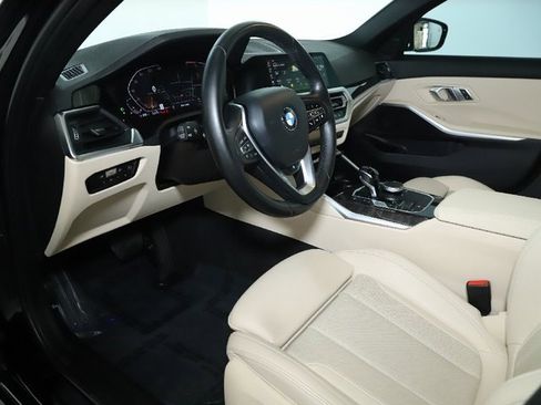 Used 2022 BMW 330i xDrive Sedan w/ Premium Package 2 image 16