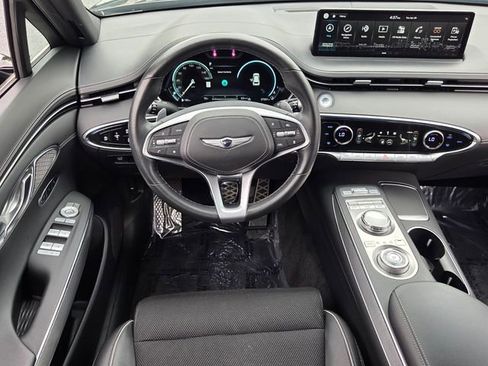 Used 2024 Genesis GV70 2.5T w/ Sport Prestige Package AWD/4WD image 13