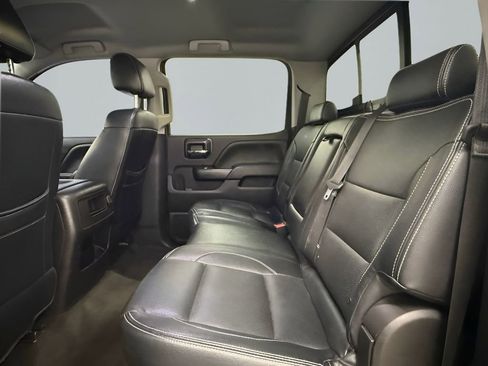 Used 2018 Chevrolet Silverado 1500 LT w/ All Star Edition image 16