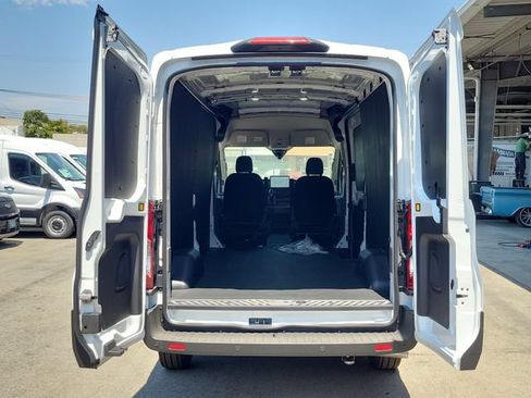 New 2026 Ford Transit 250 148 Medium Roof w/ Load Area Protection Package RWD image 6