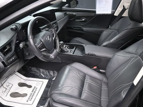 Used 2024 Lexus ES 350 w/ Accessory Package (Z2) FWD image 29