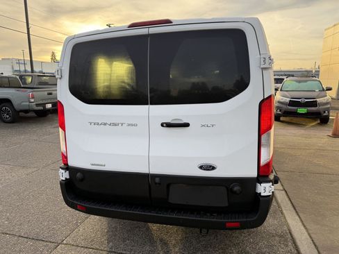 Used 2024 Ford Transit 350 XLT image 5