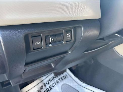 Certified 2025 Subaru Forester Limited w/ Protection Package AWD/4WD image 8