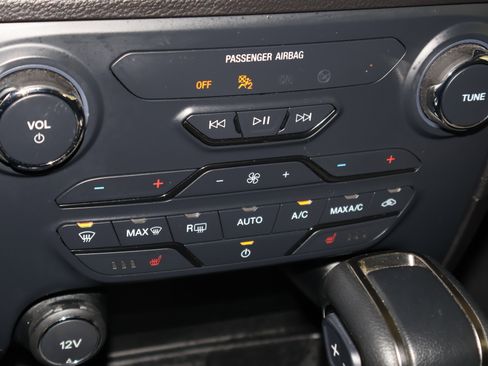 Used 2020 Ford Ranger Lariat w/ Equipment Group 501A Mid image 31