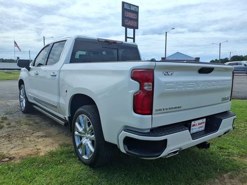 Used 2023 Chevrolet Silverado 1500 High Country w/ High Country Premium Package AWD/4WD image 5
