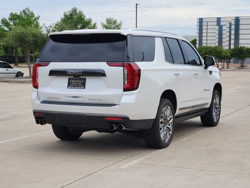 Used 2023 GMC Yukon Denali Ultimate w/ LPO, Floor Liner Package AWD/4WD image 5