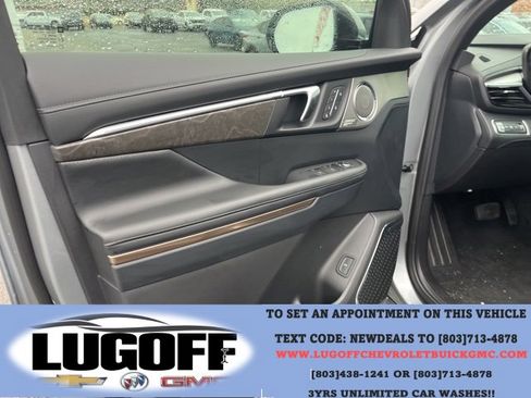 New 2026 Buick Enclave Avenir w/ Super Cruise Package image 5