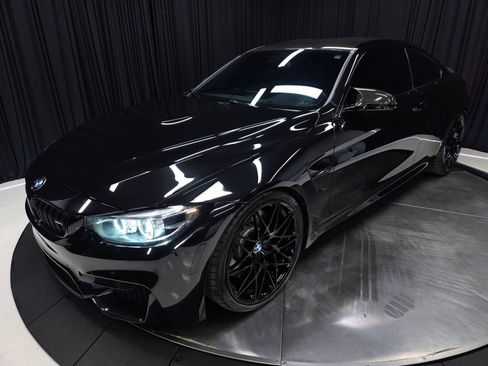 Used 2018 BMW M4 Coupe RWD image 41