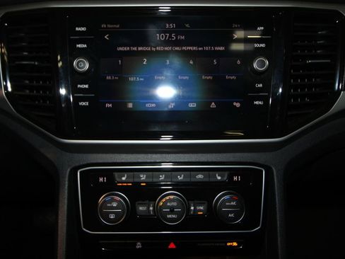 Used 2022 Volkswagen Atlas SE AWD/4WD image 14