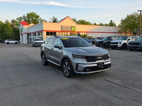 Certified 2023 Kia Sorento EX AWD/4WD image 32