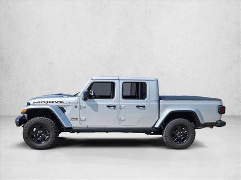 Used 2023 Jeep Gladiator Mojave w/ Trailer Tow Package AWD/4WD image 9