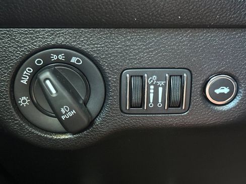 Used 2021 Dodge Challenger GT RWD image 28
