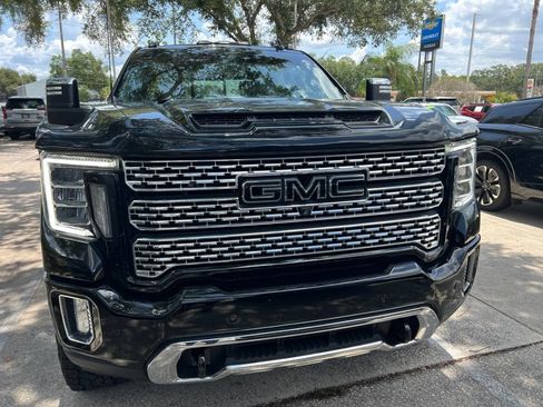 Used 2021 GMC Sierra 2500 Denali w/ Denali Ultimate Package AWD/4WD image 2