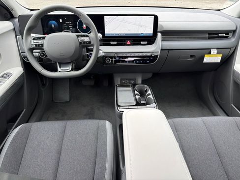 New 2026 Hyundai Ioniq 5 SE image 22