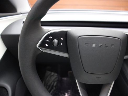 Used 2024 Tesla Model 3 Long Range RWD image 46