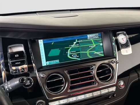 Used 2017 Rolls-Royce Wraith RWD image 19