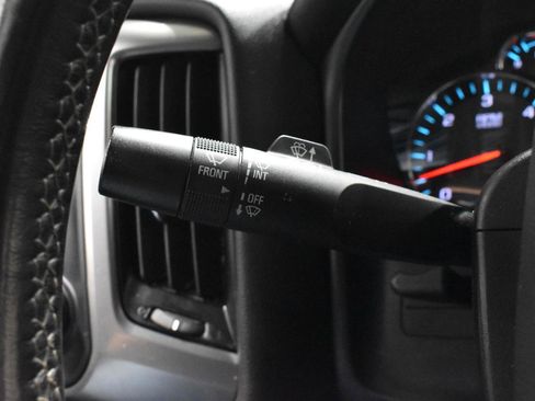 Used 2018 Chevrolet Silverado 1500 LT w/ All Star Edition image 12