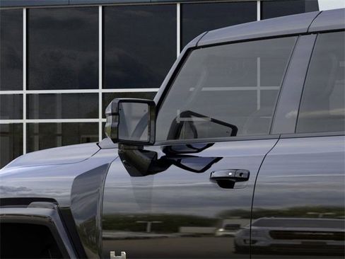 New 2025 GMC Hummer EV 2X image 12