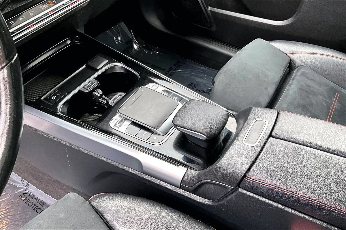 Used 2020 Mercedes-Benz GLB 250 4MATIC image 35