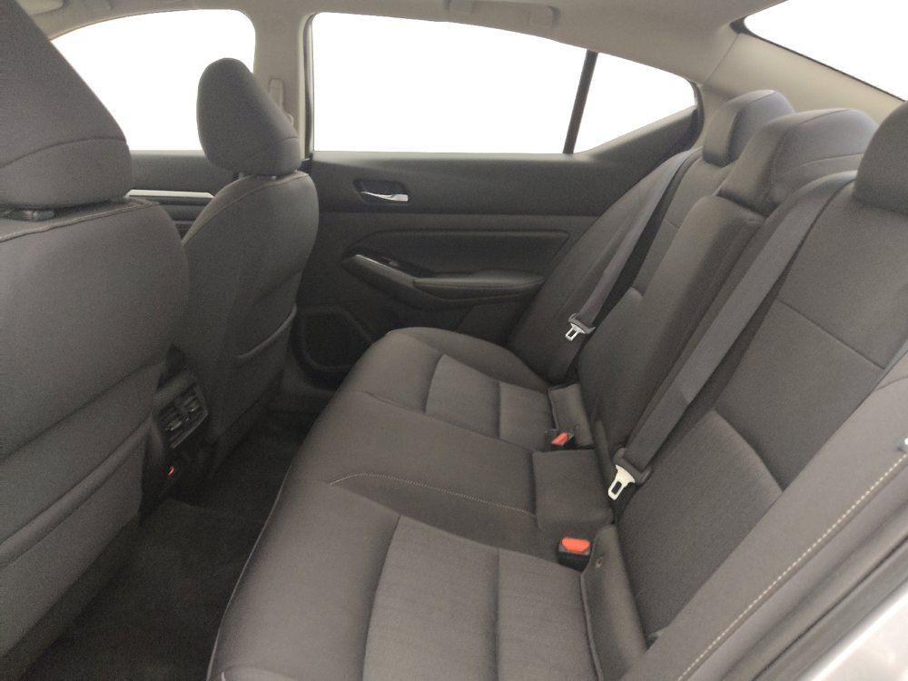 Used 2020 Nissan Altima 2.5 SV AWD/4WD image 18