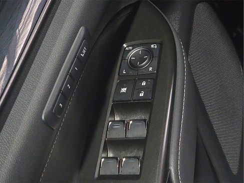 Used 2024 Lexus NX 350h AWD w/ Premium Package image 18