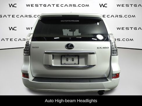 Used 2023 Lexus GX 460 Luxury w/ Sport Design Package image 7