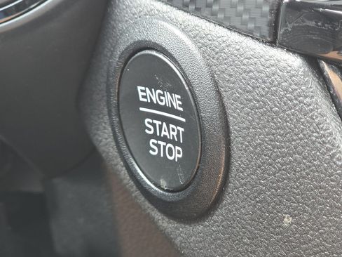 Used 2025 Ford Escape ST-Line FWD image 8
