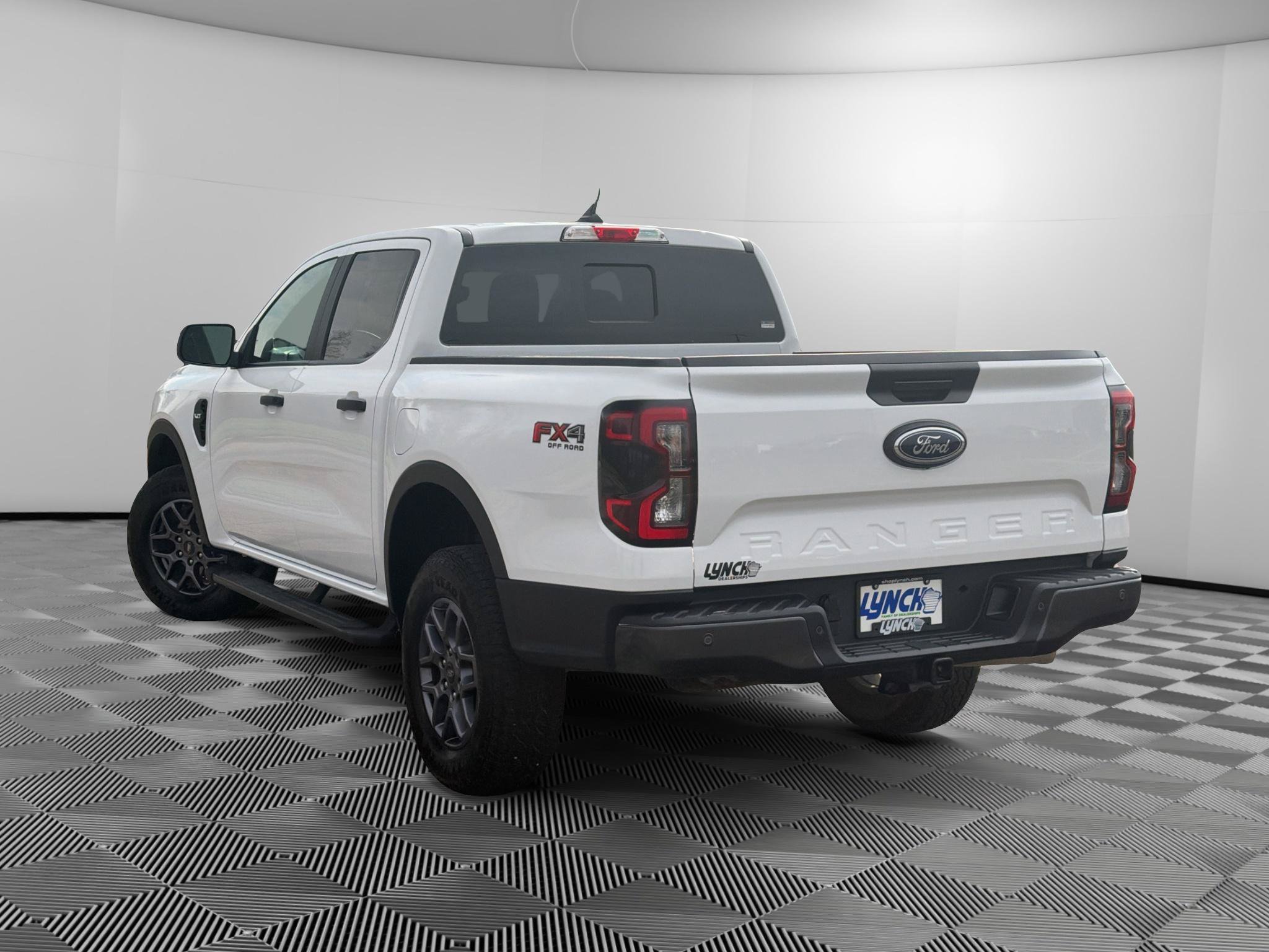 Certified 2025 Ford Ranger XLT w/ FX4 Off-Road Package AWD/4WD image 2