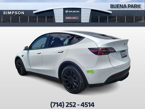 Used 2023 Tesla Model Y Long Range AWD/4WD image 6