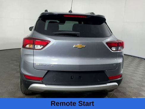 Used 2025 Chevrolet TrailBlazer LT w/ Convenience Package FWD image 10