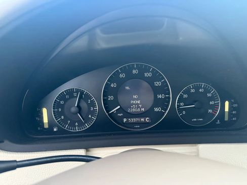 Used 2008 Mercedes-Benz CLK 350 Cabriolet image 22