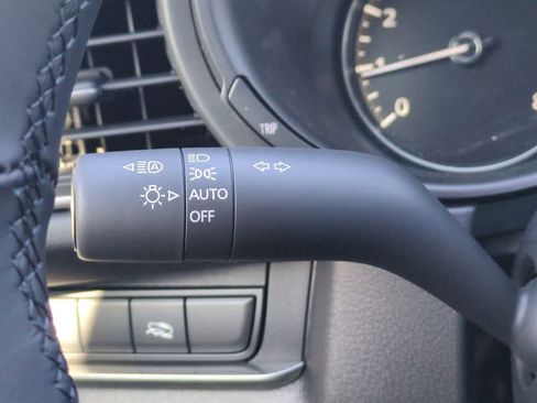 New 2025 MAZDA CX-30 AWD 2.5 S w/ Select Sport Pkg image 25