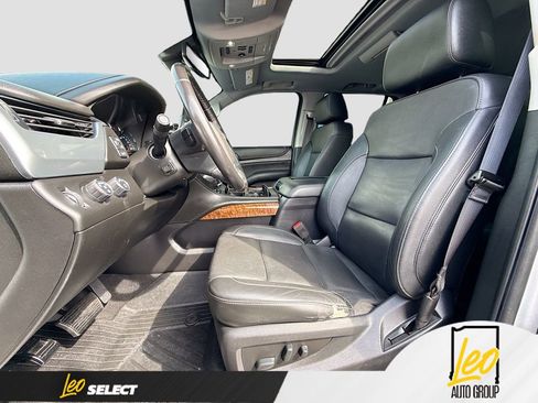 Used 2020 Chevrolet Tahoe Premier AWD/4WD image 22
