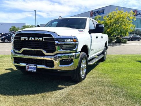 Used 2026 RAM 2500 Big Horn AWD/4WD image 7