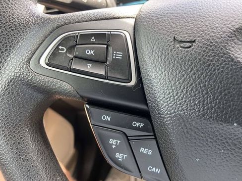 Certified 2021 Ford EcoSport SE w/ SE Convenience Package FWD image 18
