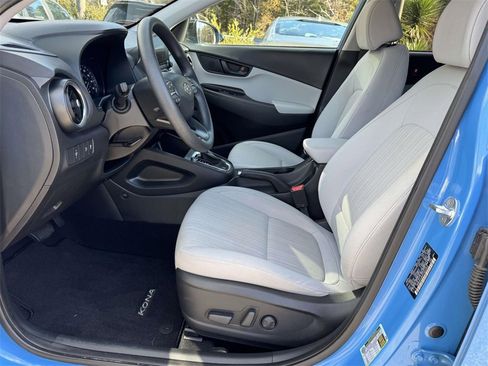Used 2023 Hyundai Kona SEL image 20