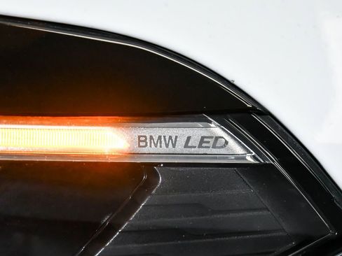 Used 2020 BMW X5 xDrive40i w/ M Sport Package AWD/4WD image 78