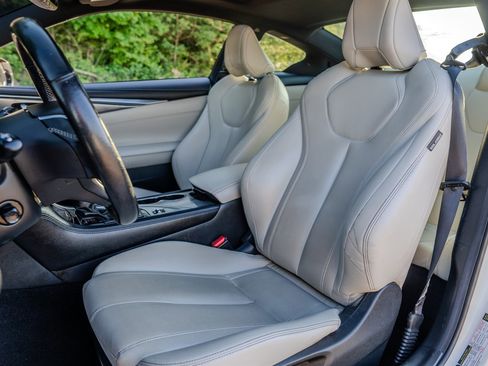 Used 2017 INFINITI Q60 3.0t w/ Premium Plus Package 3.0T image 27