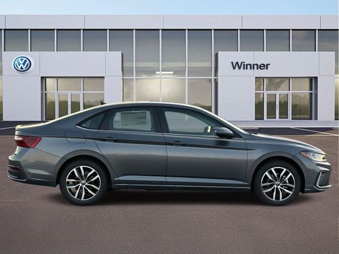 New 2026 Volkswagen Jetta SE image 6
