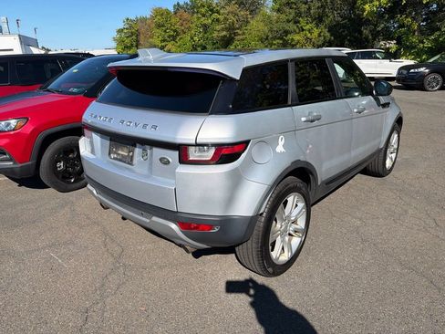 Used 2016 Land Rover Range Rover Evoque SE AWD/4WD image 3