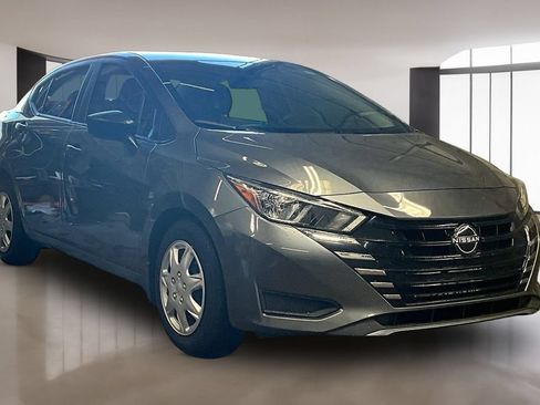 Used 2023 Nissan Versa S w/ Electronics Package FWD image 10