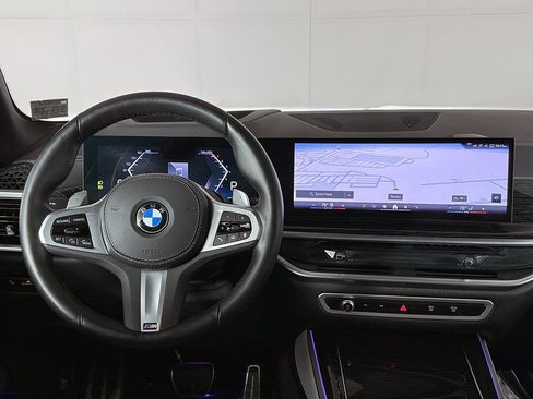 Used 2024 BMW X5 xDrive40i w/ M Sport Package image 45