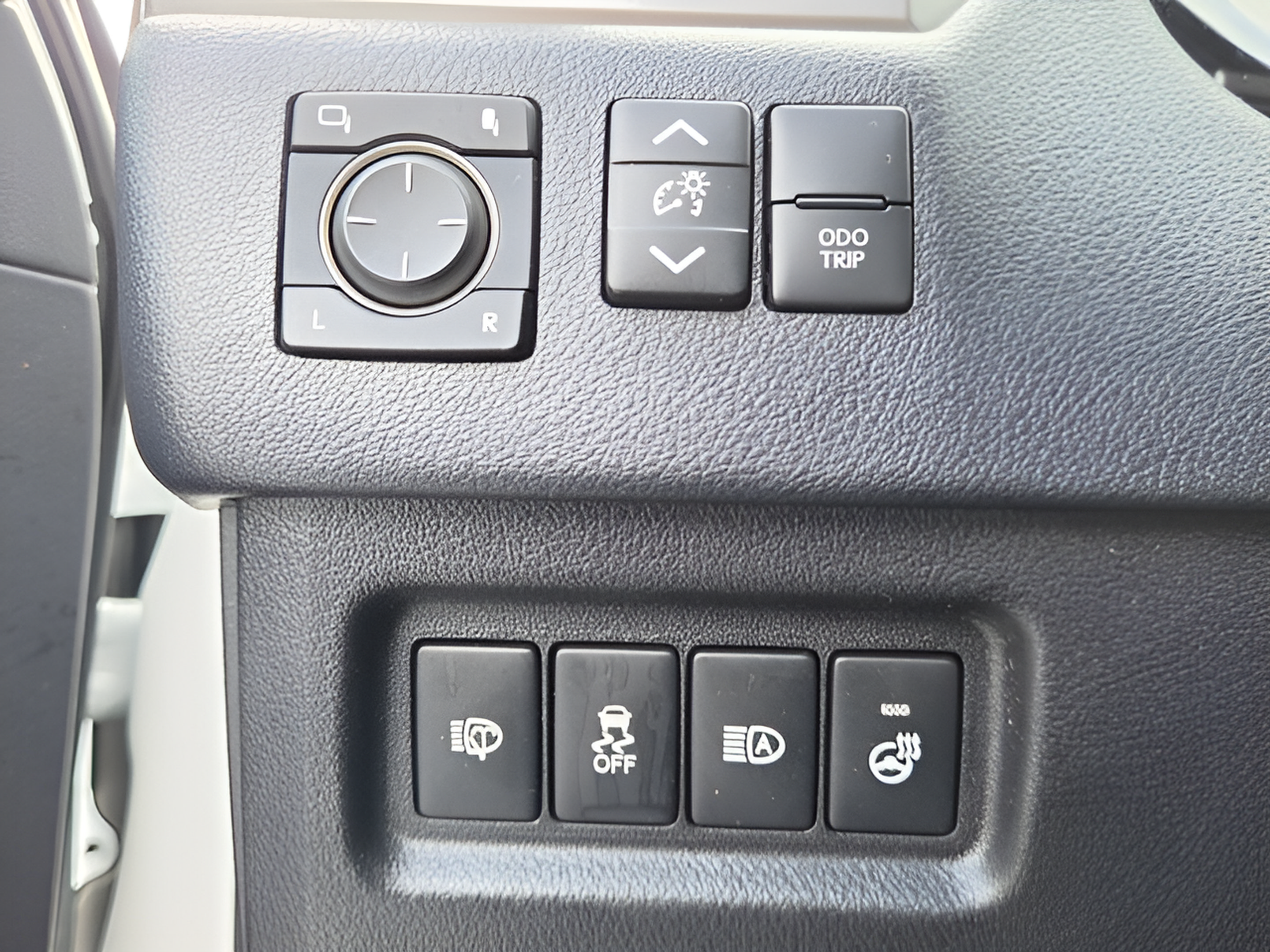 Certified 2023 Lexus GX 460 Premium w/ Premium Package AWD/4WD image 28
